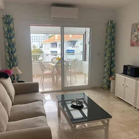 Isabel - Fuentes De Apartamento *