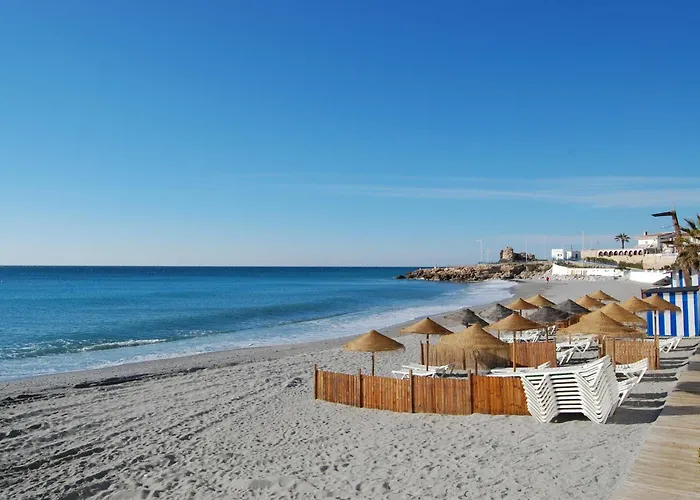 Isabel - Fuentes De アパート *